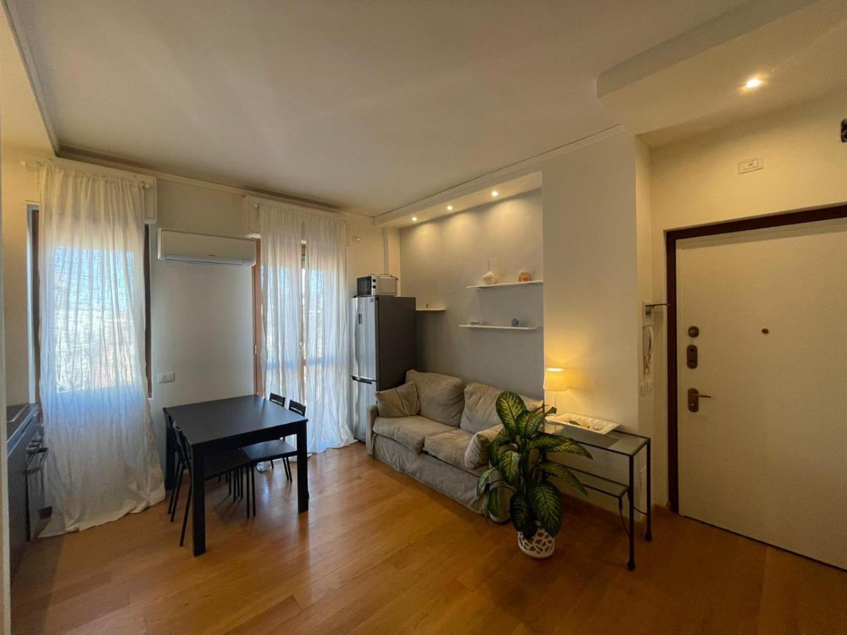 Ferienwohnung Arco Della Pace Corso Sempione 12 Mailand Exterior foto