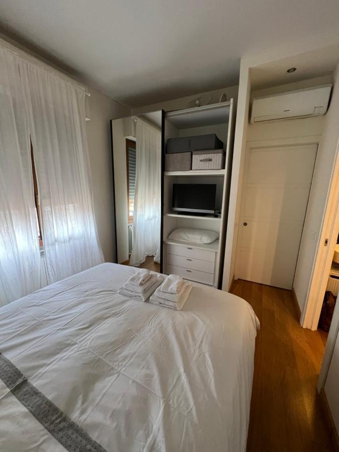 Ferienwohnung Arco Della Pace Corso Sempione 12 Mailand Exterior foto